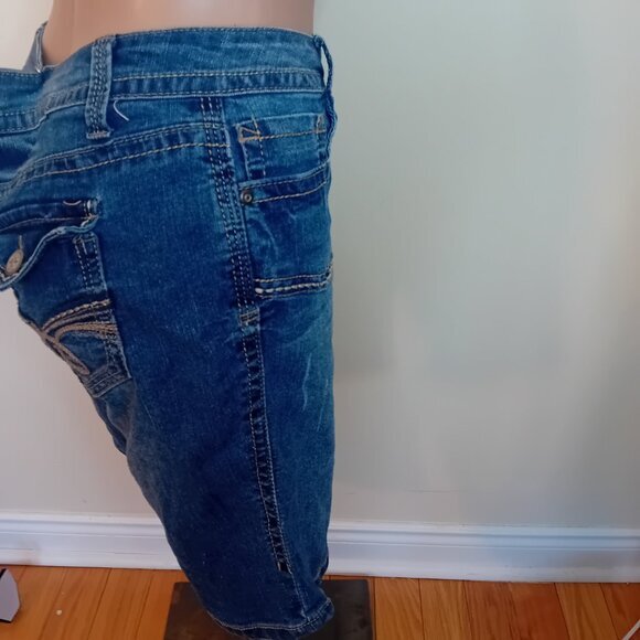 Teens Juniors No Boundaries‎ Denim Bermuda Shorts Embellished Pockets Casual 13 - Picture 4 of 16